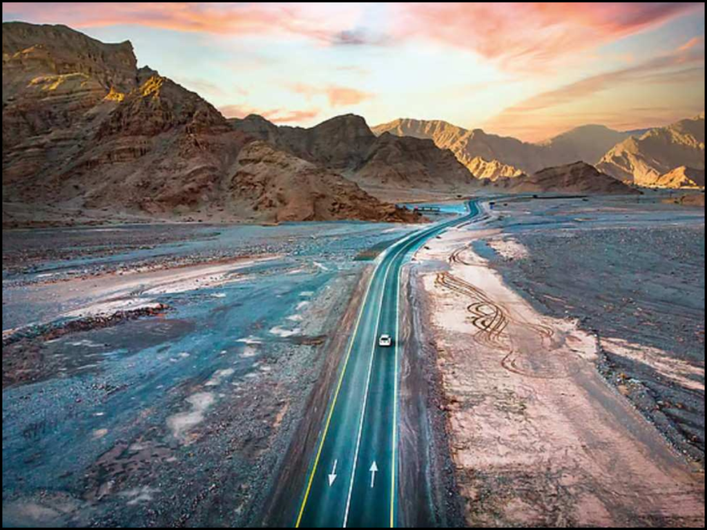 Dubai to Oman Private Transfer (2026) | Luxury Chauffeur Cross-Border Service